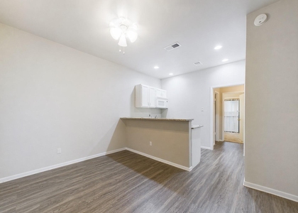 2815 Rio Grande St - Photo 1