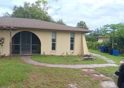 10897 Goodwin Street - Photo 1