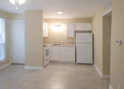 1000 W 26th St - Photo 1