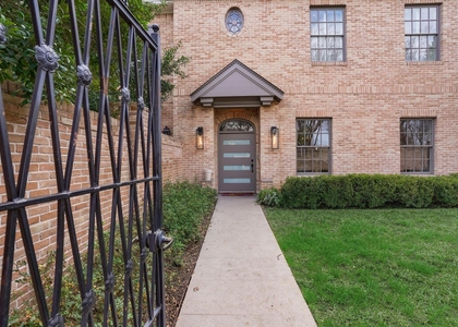 3705 Gilbert St - Photo 1