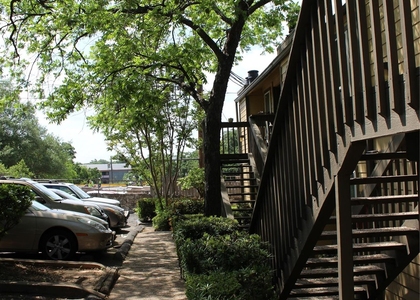 1000 W 26th St - Photo 1