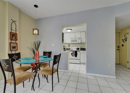 341 N Birch Road - Photo 1
