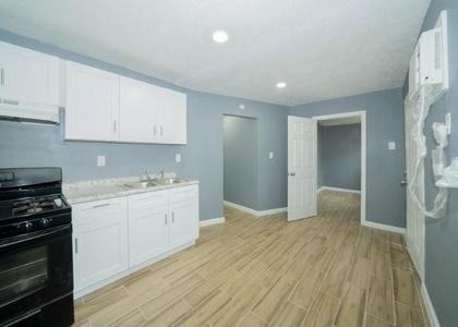 1426 Telephone Road - Photo 1