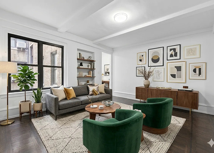 West 55th Street - Photo 1