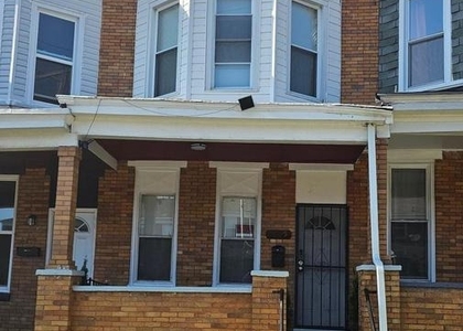 2805 Erdman Avenue - Photo 1