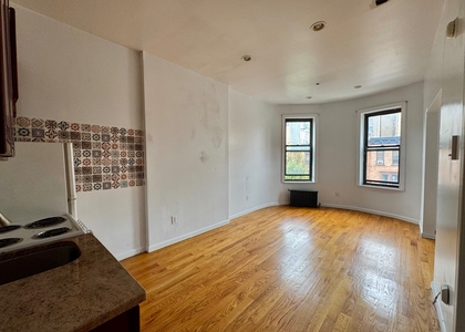 194 Edgecombe Avenue - Photo 1