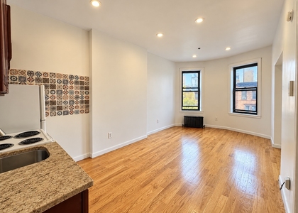194 Edgecombe Avenue - Photo 1