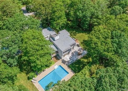 19 Woodland Way - Photo 1