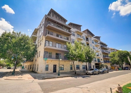2515 Pearl - Photo 1