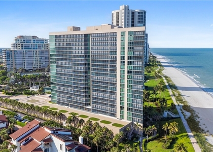 4651 Gulf Shore Boulevard N - Photo 1