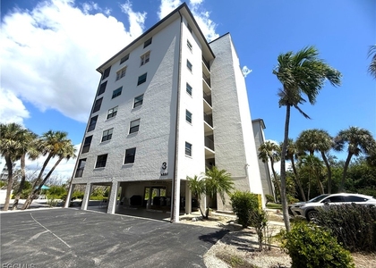6891 Estero Boulevard - Photo 1