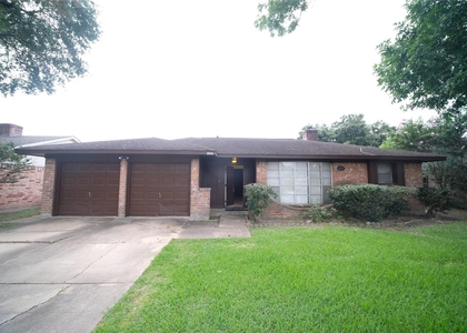 12327 Shannon Hill - Photo 1