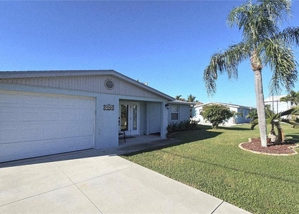 1153 Clark Street - Photo 1