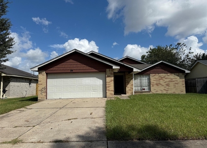 2114 W Greens Road - Photo 1