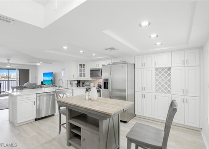 9101 Vanderbilt Drive - Photo 1