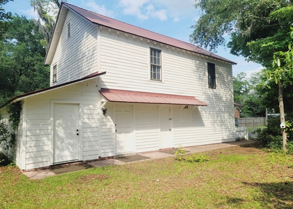 302 Jefferson Street - Photo 1