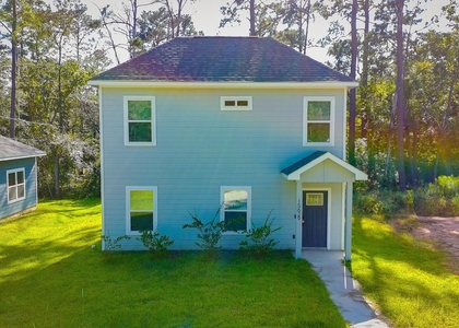 15629 Holly Drive - Photo 1