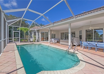 300 Wentworth Court - Photo 1