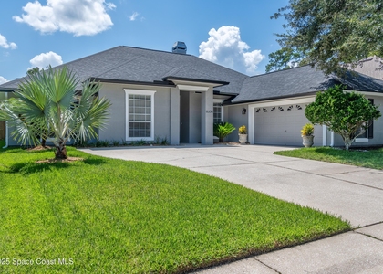 11536 Summer Haven Boulevard N - Photo 1