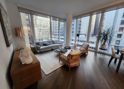 East 44th Street - Photo 1