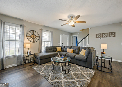 23 Magnolia Court Ne - Photo 1