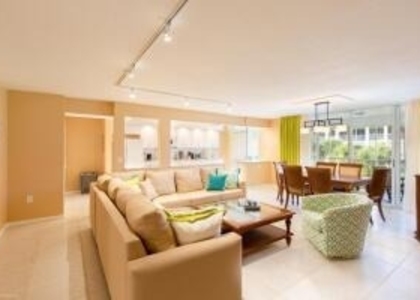 110 Half Moon Circle - Photo 1