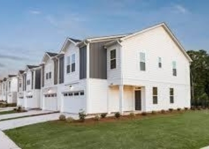 1103 Alfonso Lane - Photo 1