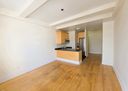 2nd Avenue - Photo 1
