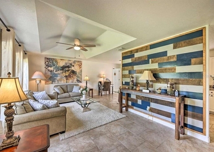 5378 Dunsmuir Road - Photo 1