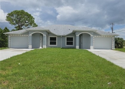 397 Carrillon Avenue S - Photo 1