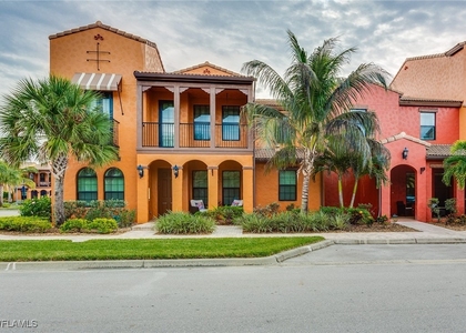 9082 Capistrano Street N - Photo 1