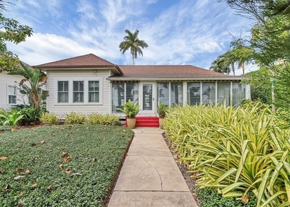 241 Gilchrist Avenue - Photo 1