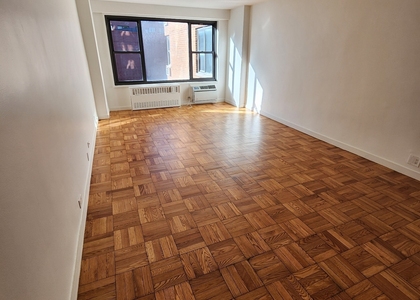 145 4th Avenue - Photo 1