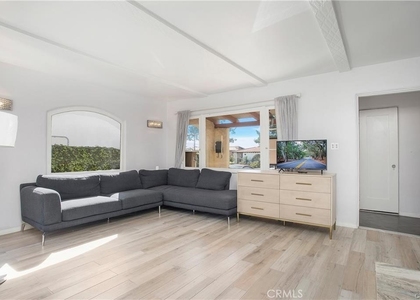251 Avenida Del Mar - Photo 1