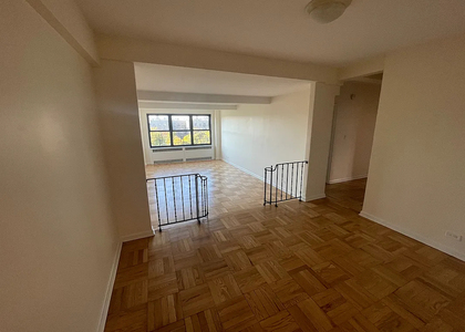 930 Grand Concourse - Photo 1