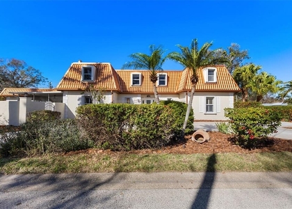 7100 Park Street S - Photo 1