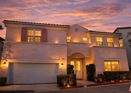 5655 Como Circle - Photo 1