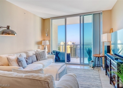 3000 Oasis Grand Boulevard - Photo 1