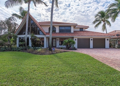 496 Flamingo Avenue - Photo 1