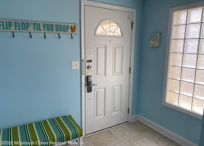 15 Sumner Avenue - Photo 1