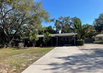 4306 Sarasota Avenue - Photo 1
