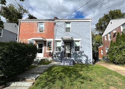5532 B Street Se - Photo 1