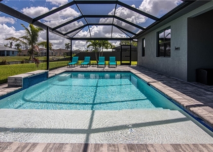 1833 Sw 11th Terrace - Photo 1