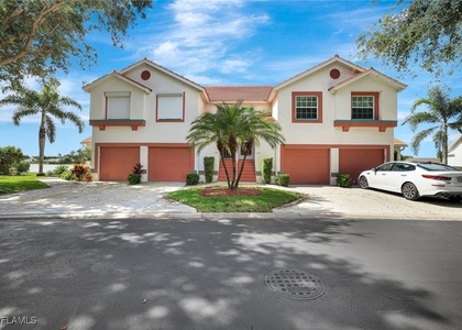 613 Windsor Square - Photo 1