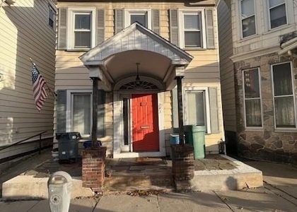 243 E Broad Street - Photo 1