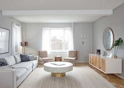 541 East 20th Street, Unit 01- - Photo 1