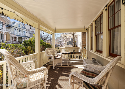 133 Mount Tabor Way - Photo 1