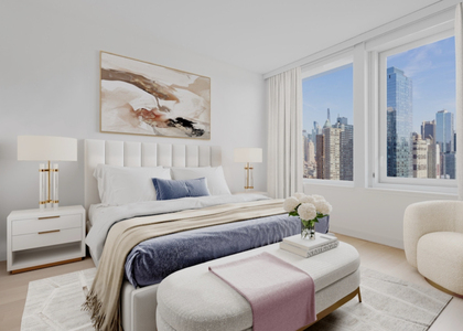 555 West 38th Street - Photo 1