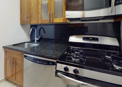 401 East 34th Street, Unit N15 - Photo 1