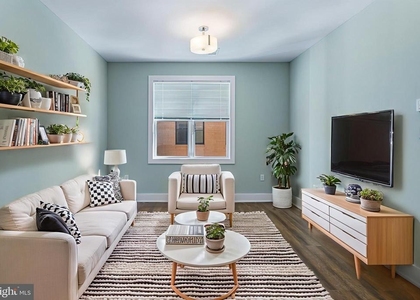 1219 K Street Ne - Photo 1